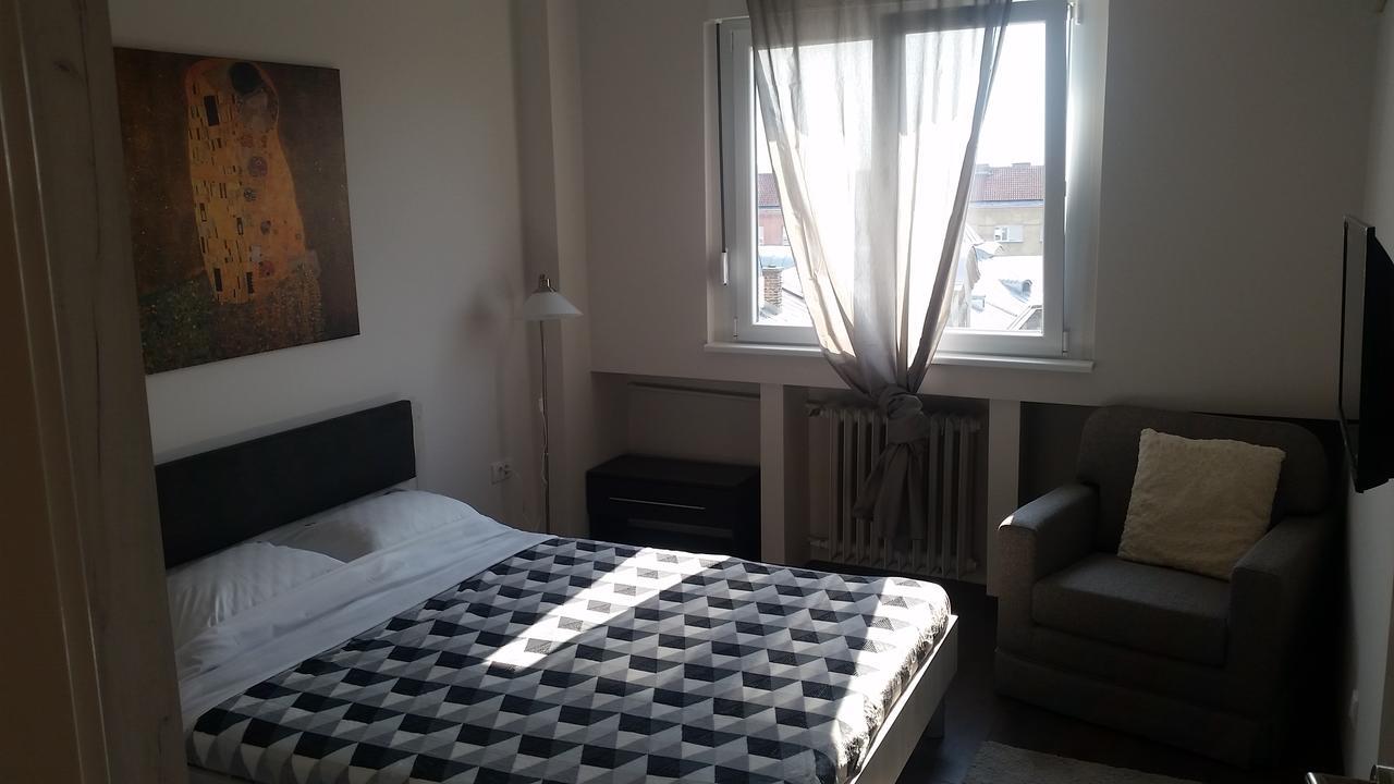 Alux Apartment Bělehrad Exteriér fotografie