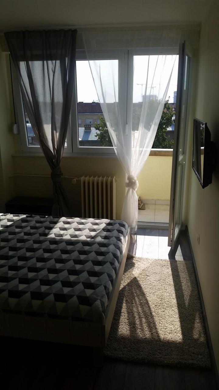 Alux Apartment Bělehrad Exteriér fotografie
